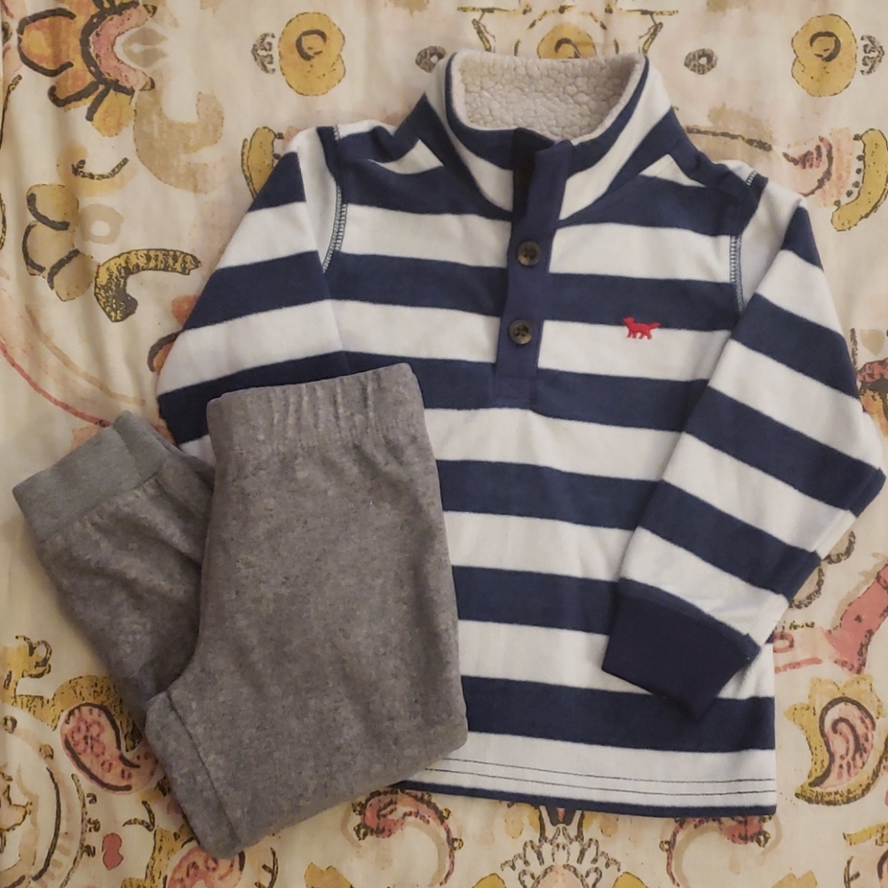 *NOT FOR SALE Carters Toddler Boy 2 Piece Fleece